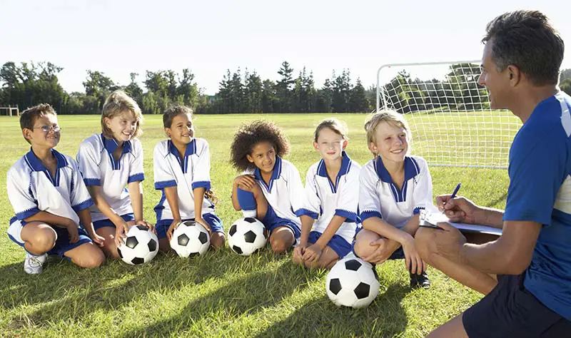 soccer-rules-for-kids-how-to-play-soccer-for-kids-rules-of-playing